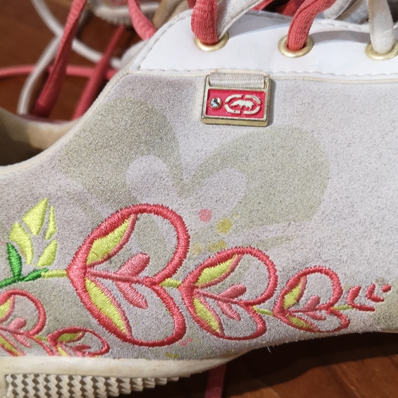 Red by Marc Ecko Rhino Brand leather sneakers - Picture 3 of 16